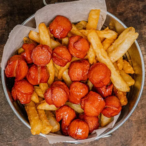 Salchipapas